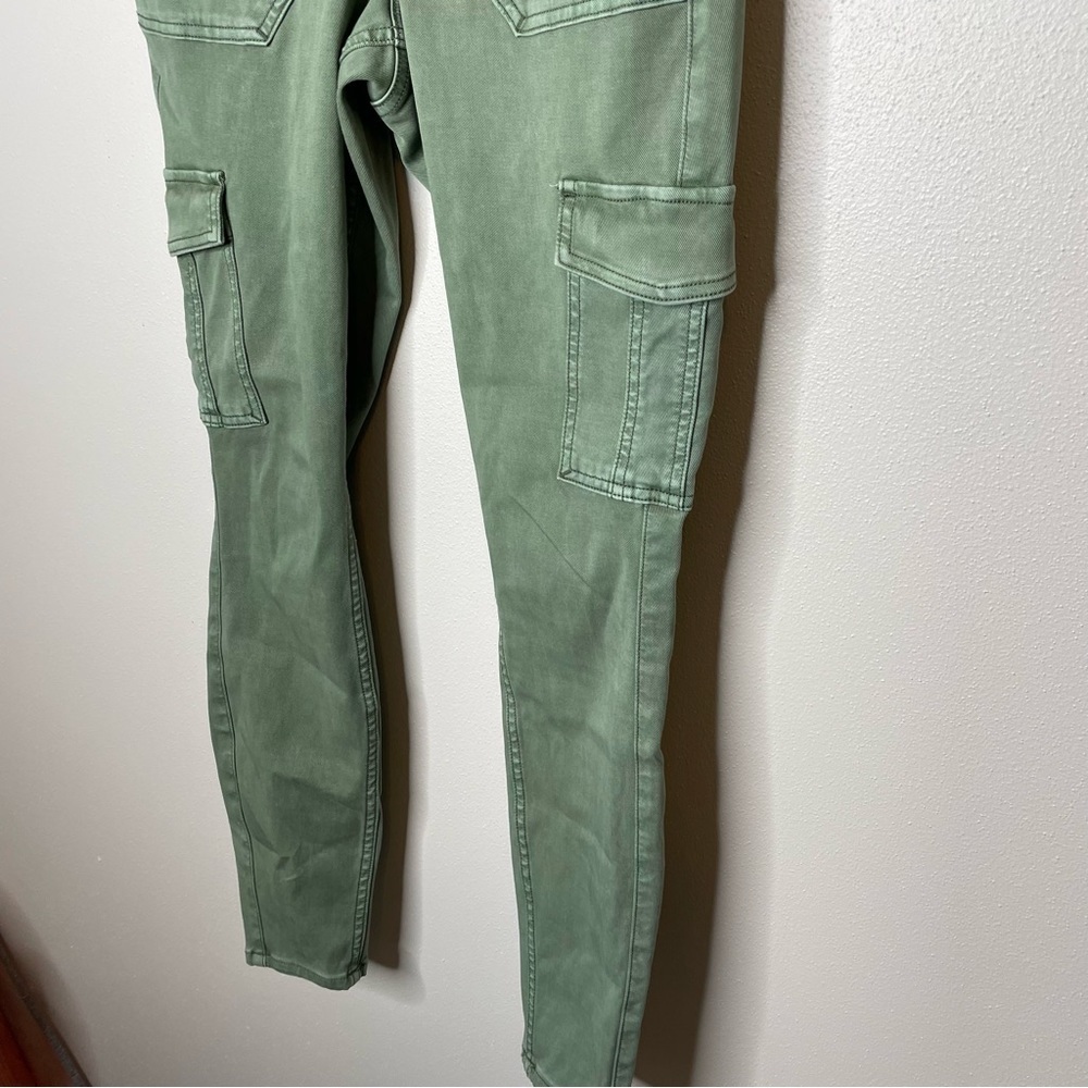 Spanx Stretch Twill Ankle Cargo Pants soft sage medium - Picture 4 of 8